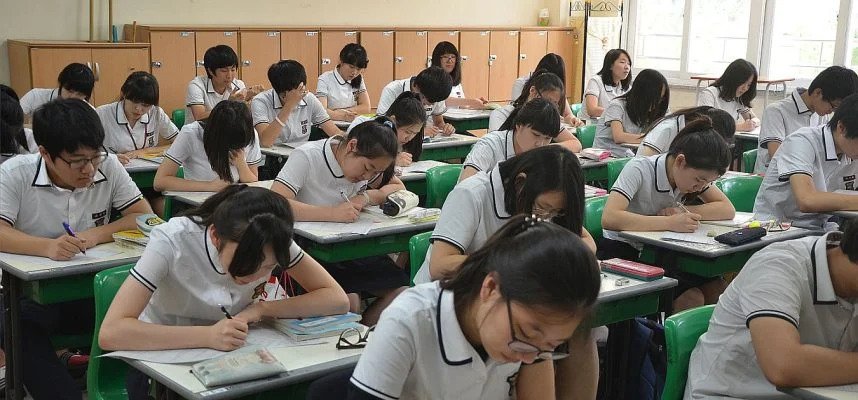한국의 청소년들
